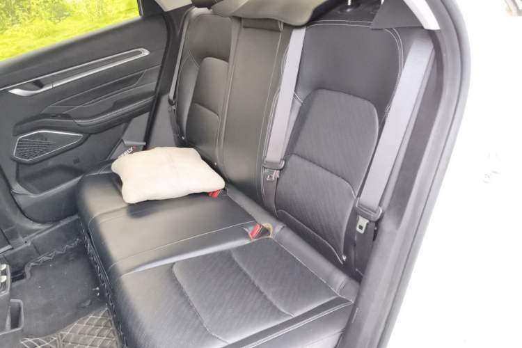 Used Geely Auto Emgrand 2022 4th Generation 1.5L CVT Luxury Model Left Rear Seat
