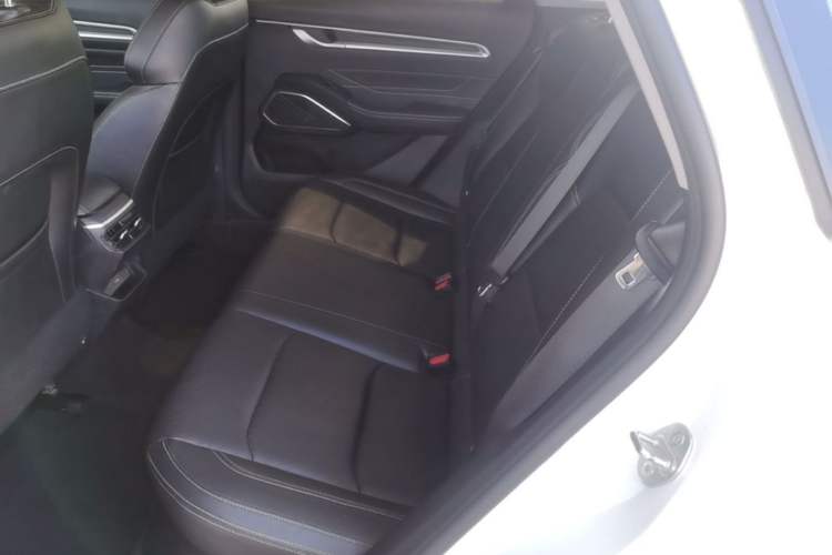 Used Geely Auto Emgrand 2022 4th Generation 1.5L CVT Luxury Model Left Rear Seat