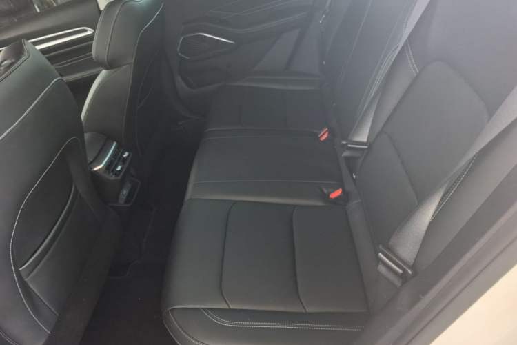 Used Geely Auto Emgrand 2022 4th Generation 1.5L CVT Luxury Model Left Rear Seat