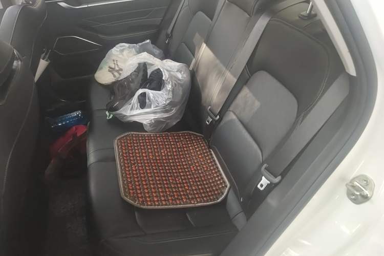 Used Geely Auto Emgrand 2022 4th Generation 1.5L CVT Luxury Model Left Rear Seat