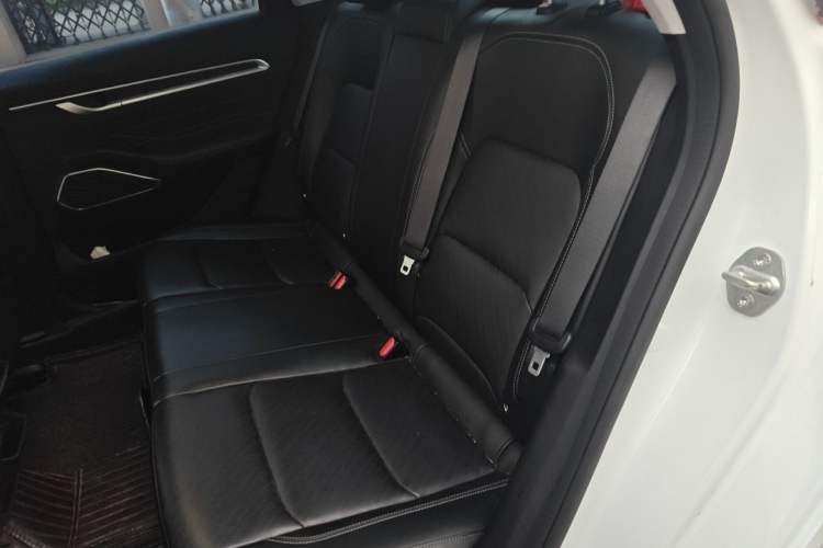 Used Geely Auto Emgrand 2022 4th Generation 1.5L CVT Luxury Model Left Rear Seat