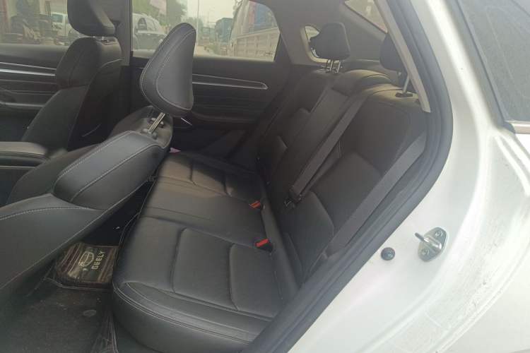 Used Geely Auto Emgrand 2022 4th Generation 1.5L CVT Luxury Model Left Rear Seat