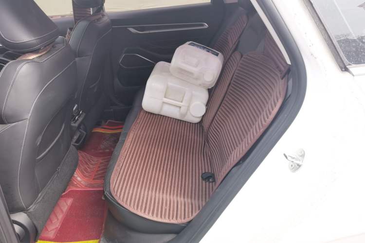 Used Geely Auto Emgrand 2022 4th Generation 1.5L CVT Luxury Model Left Rear Seat