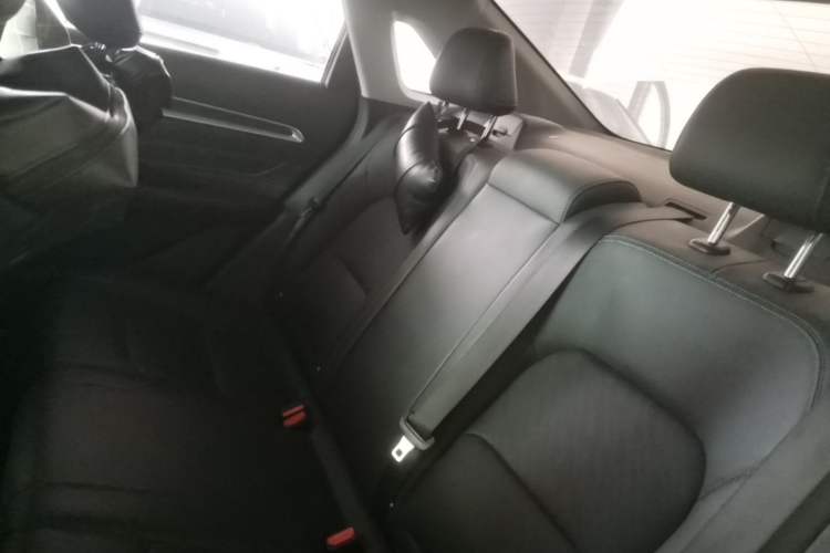 Used Geely Auto Emgrand 2022 4th Generation 1.5L Manual Luxury Model Left Rear Seat