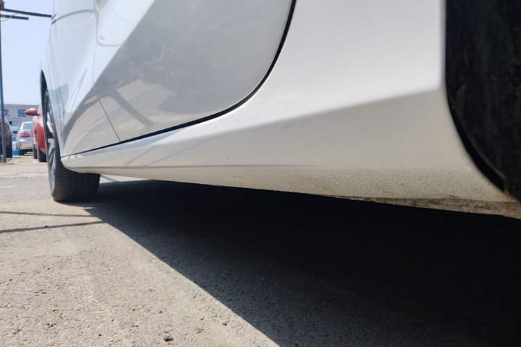 Used Geely Auto Emgrand 2022 4th Generation 1.5L CVT Elite Model Left Side Sill