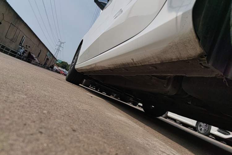 Used Geely Auto Emgrand 2022 4th Generation 1.5L CVT Luxury Model Left Side Sill