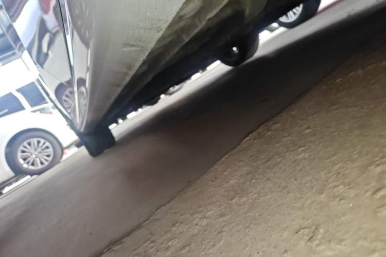 Used Geely Auto Emgrand 2022 4th Generation 1.5L CVT Luxury Model Left Side Sill