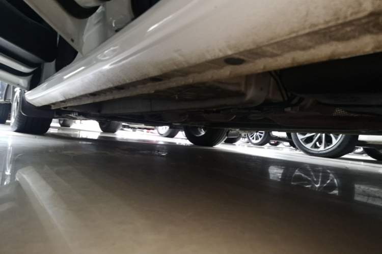 Used Geely Auto Emgrand 2022 4th Generation 1.5L CVT Luxury Model Left Side Sill
