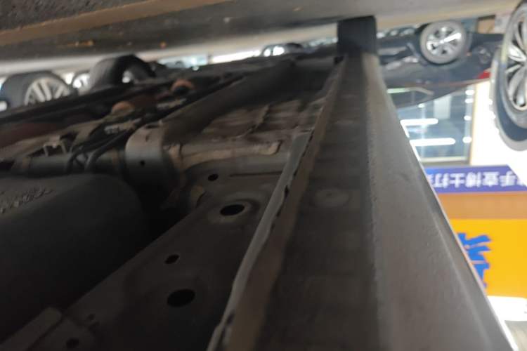 Used Geely Auto Emgrand 2022 4th Generation 1.5L CVT Luxury Model Left Side Sill