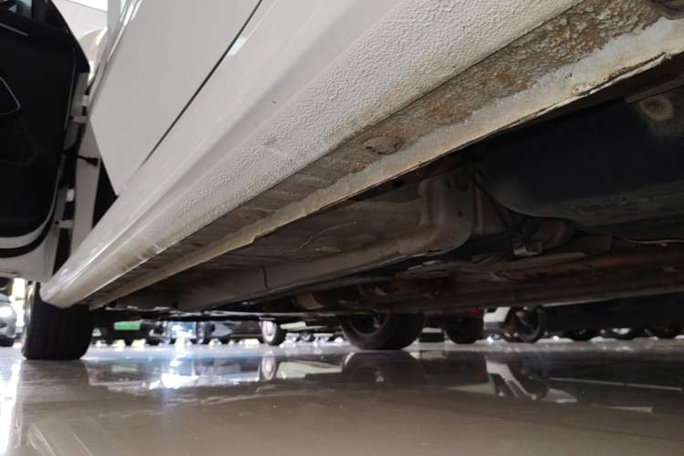 Used Geely Auto Emgrand 2022 4th Generation 1.5L CVT Luxury Model Left Side Sill