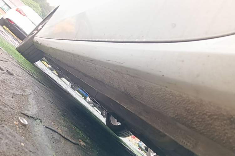 Used Geely Auto Emgrand 2022 4th Generation 1.5L CVT Luxury Model Left Side Sill