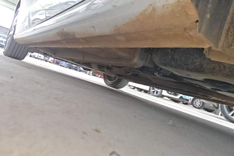 Used Geely Auto Emgrand 2022 4th Generation 1.5L CVT Luxury Model Left Side Sill