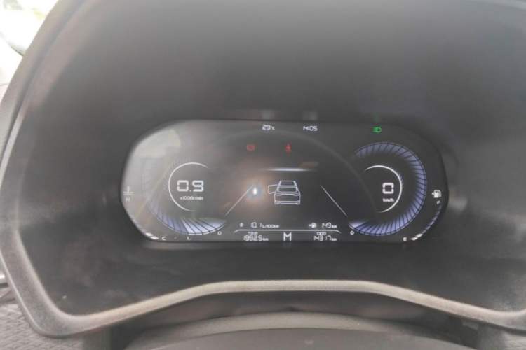 Used Geely Auto Emgrand 2022 4th Generation 1.5L Manual Luxury Model Odometer Close Up