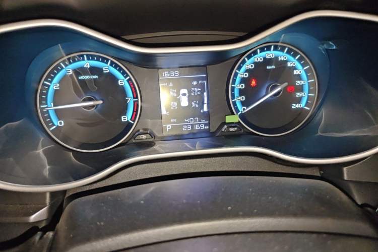 Used Geely Auto Emgrand 2022 4th Generation 1.5L CVT Elite Model Odometer Close Up