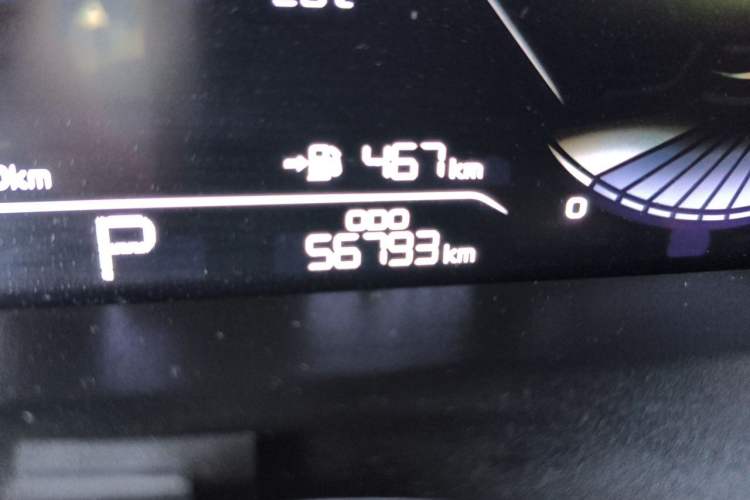 Used Geely Auto Emgrand 2022 4th Generation 1.5L CVT Luxury Model Odometer Close Up