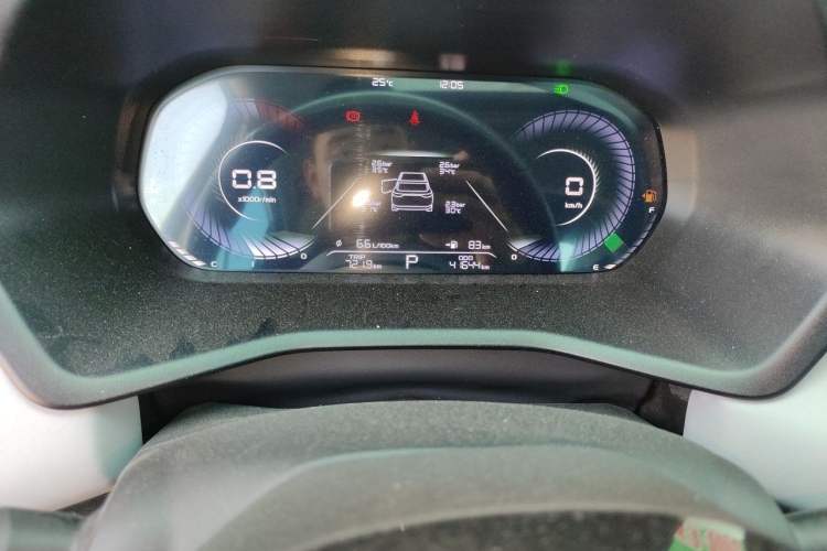 Used Geely Auto Emgrand 2022 4th Generation 1.5L CVT Flagship Model Odometer Close Up