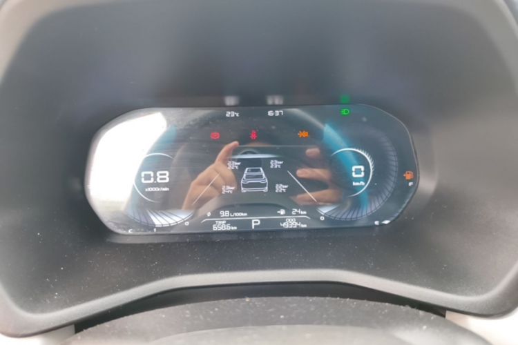 Used Geely Auto Emgrand 2022 4th Generation 1.5L CVT Flagship Model Odometer Close Up