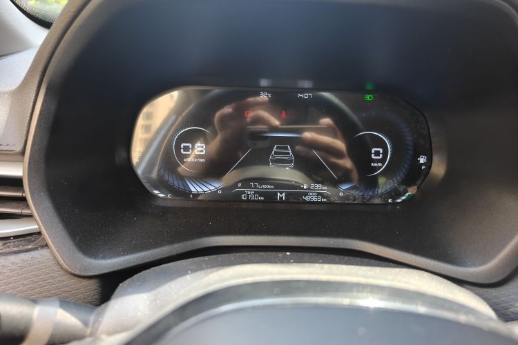 Used Geely Auto Emgrand 2022 4th Generation 1.5L Manual Elite Model Odometer Close Up