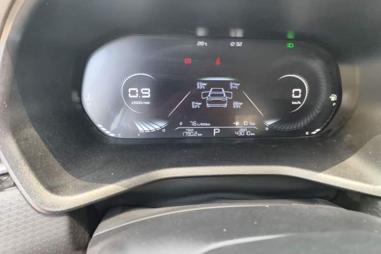 Used Geely Auto Emgrand 2022 4th Generation 1.5L CVT Luxury Model Odometer Close Up