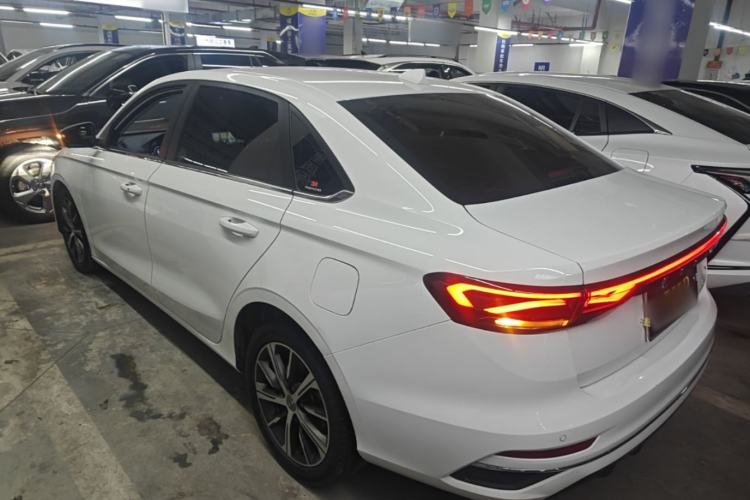 Used Geely Auto Emgrand 2022 4th Generation 1.5L CVT Flagship Model Rear Left 45 Deg