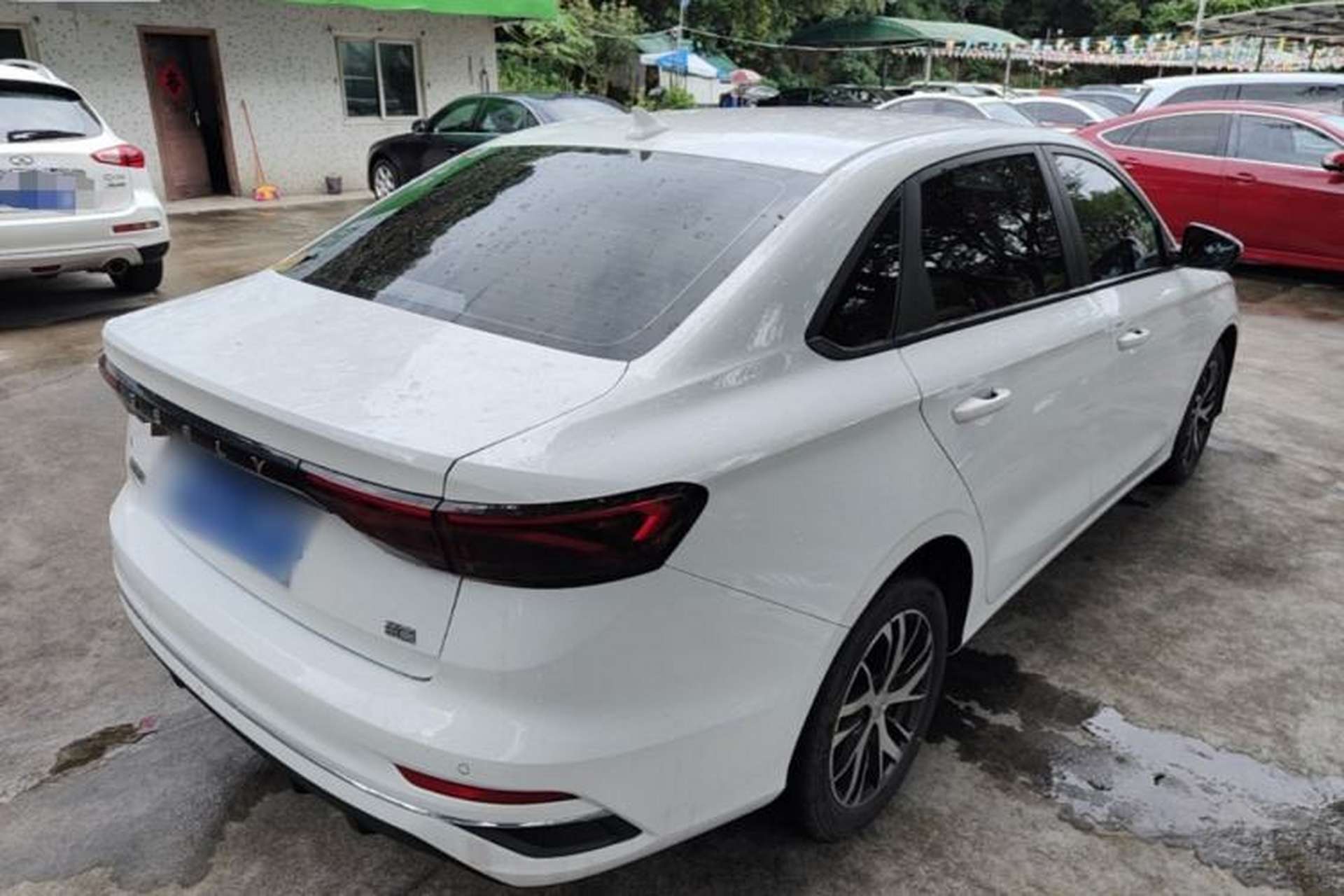 Used Geely Auto Emgrand 2022 4th Generation 1.5L CVT Elite Model Rear Right 45 Deg