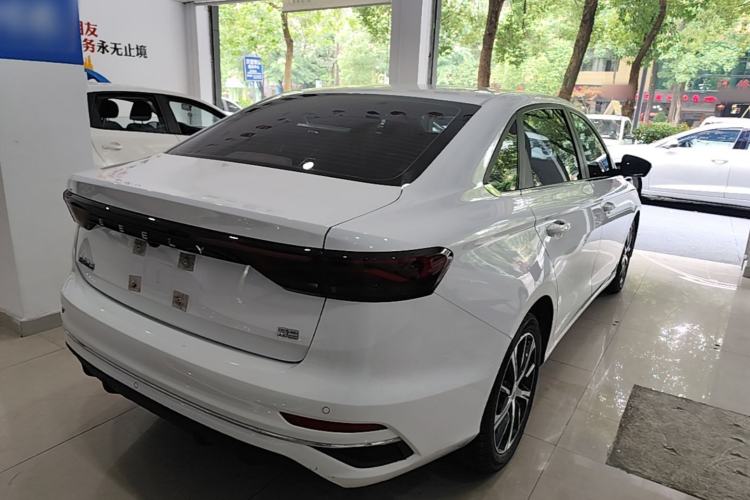 Used Geely Auto Emgrand 2022 4th Generation 1.5L CVT Flagship Model Rear Right 45 Deg