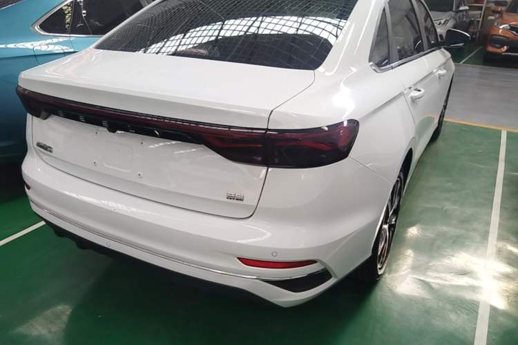 Used Geely Auto Emgrand 2022 4th Generation 1.5L CVT Luxury Model Rear Right 45 Deg