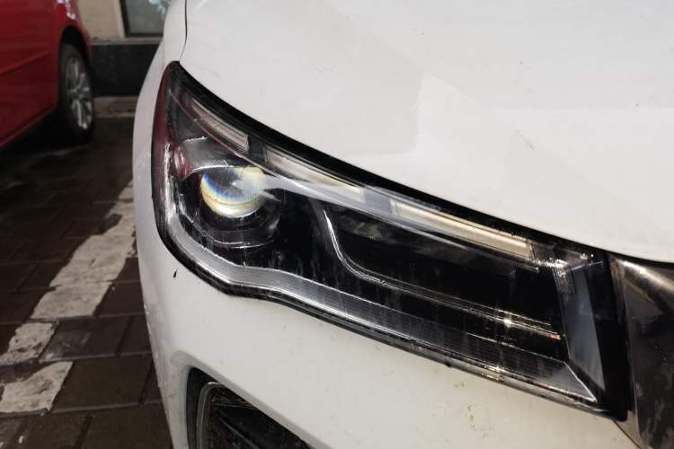 Used Geely Auto Emgrand 2022 4th Generation 1.5L Manual Asian Games Edition Right Front Headlight