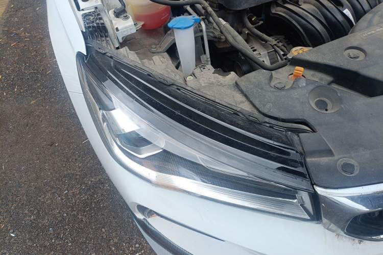 Used Geely Auto Emgrand 2022 4th Generation 1.5L CVT Luxury Model Right Front Headlight