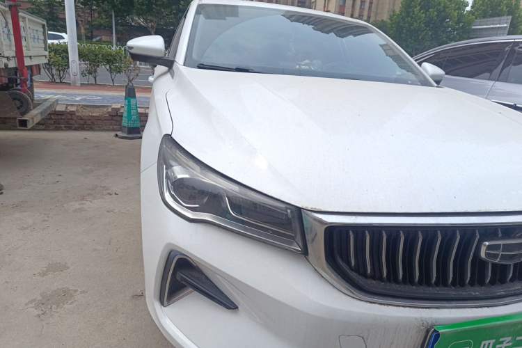 Used Geely Auto Emgrand 2022 4th Generation 1.5L CVT Luxury Model Right Front Headlight