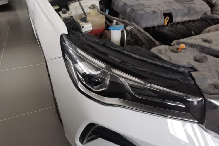 Used Geely Auto Emgrand 2022 4th Generation 1.5L Manual Luxury Model Right Front Headlight