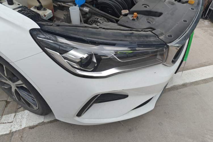 Used Geely Auto Emgrand 2022 4th Generation 1.5L CVT Luxury Model Right Front Headlight