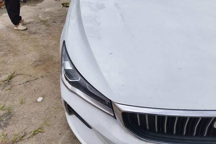 Used Geely Auto Emgrand 2022 4th Generation 1.5L CVT Flagship Model Right Front Headlight