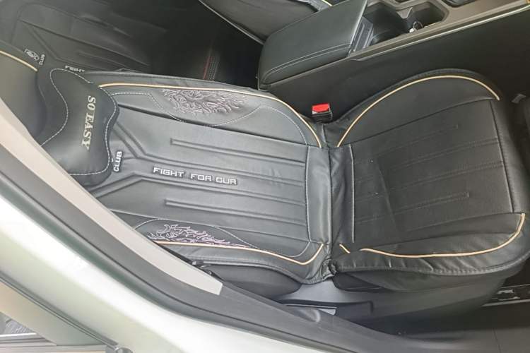 Used Geely Auto Emgrand 2022 4th Generation 1.5L CVT Luxury Model Right Front Seat
