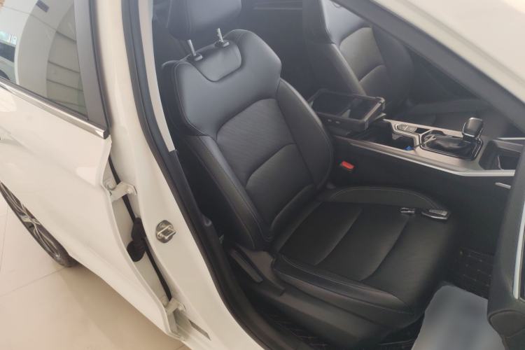 Used Geely Auto Emgrand 2022 4th Generation 1.5L CVT Luxury Model Right Front Seat