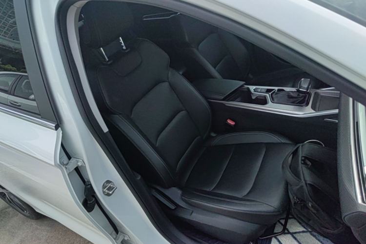 Used Geely Auto Emgrand 2022 4th Generation 1.5L CVT Luxury Model Right Front Seat