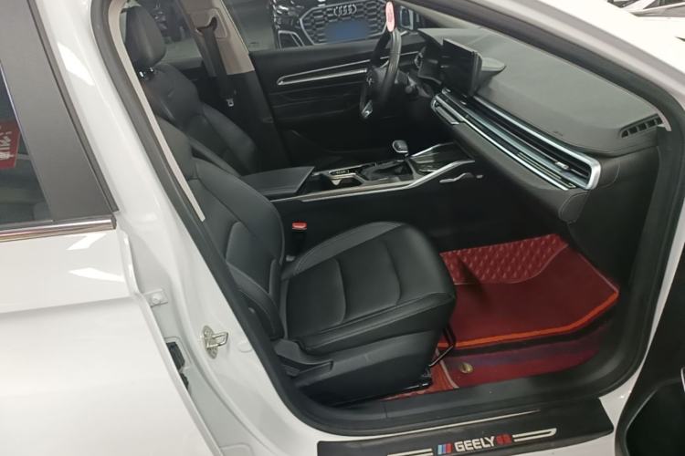 Used Geely Auto Emgrand 2022 4th Generation 1.5L CVT Luxury Model Right Front Seat
