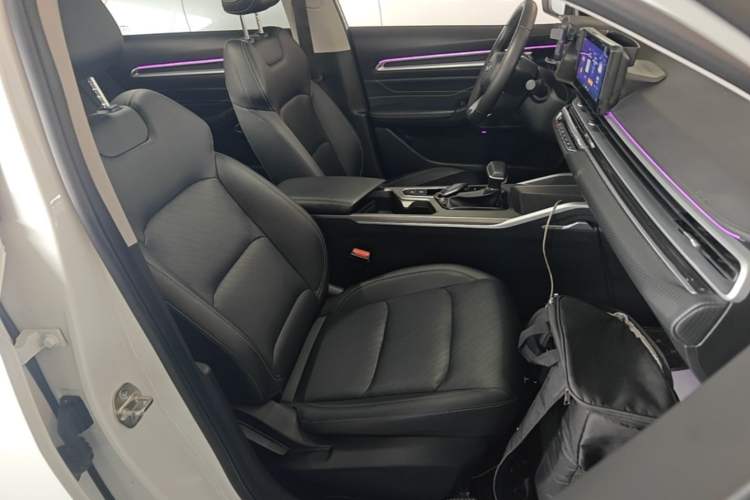 Used Geely Auto Emgrand 2022 4th Generation 1.5L CVT Luxury Model Right Front Seat