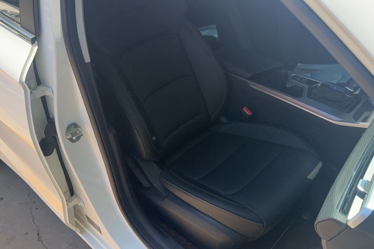 Used Geely Auto Emgrand 2022 4th Generation 1.5L CVT Luxury Model Right Front Seat