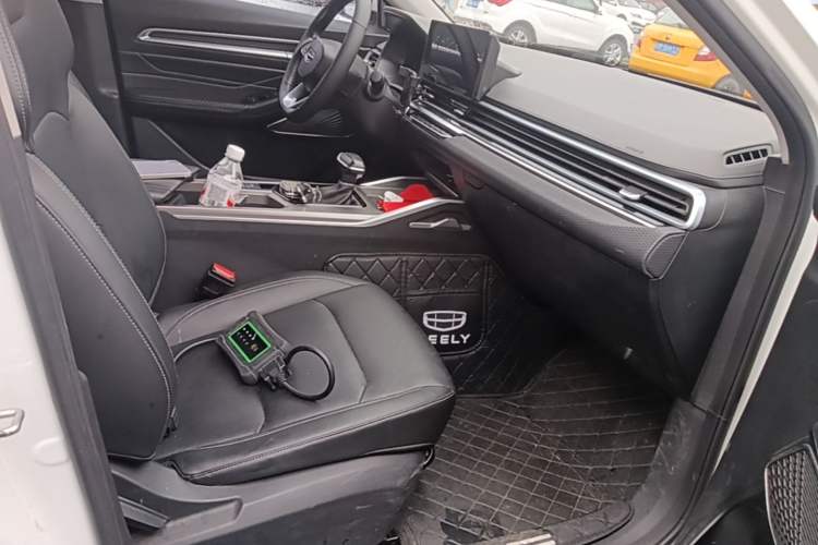 Used Geely Auto Emgrand 2022 4th Generation 1.5L CVT Luxury Model Right Front Seat