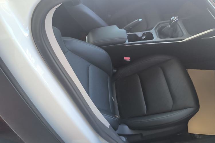 Used Geely Auto Emgrand 2022 4th Generation 1.5L Manual Elite Model Right Front Seat