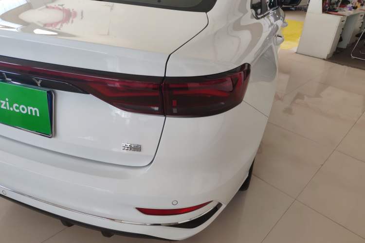 Used Geely Auto Emgrand 2022 4th Generation 1.5L CVT Luxury Model Right Rear Taillight