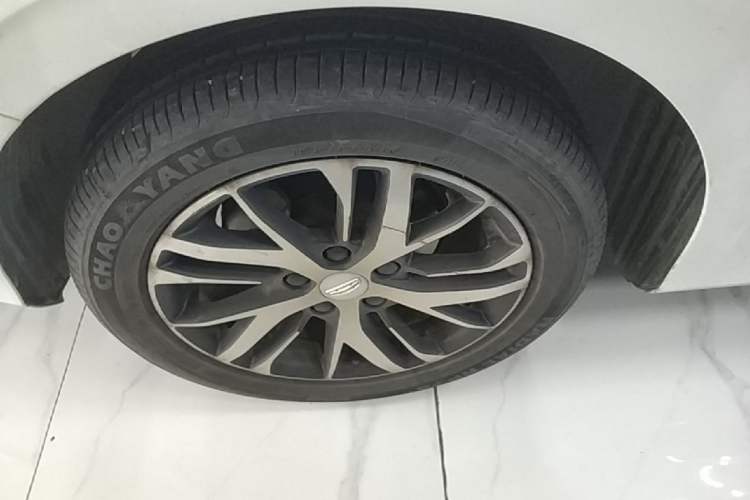 Used Geely Auto Emgrand 2022 4th Generation 1.5L Manual Elite Model Right Rear Wheel Hub