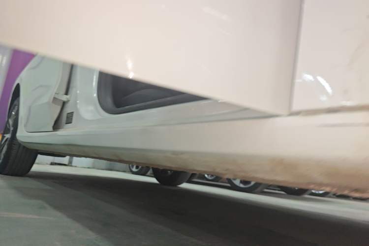 Used Geely Auto Emgrand 2022 4th Generation 1.5L Manual Elite Model Right Side Sill