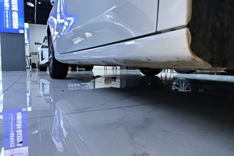 Used Geely Auto Emgrand 2022 4th Generation 1.5L CVT Elite Model Right Side Sill