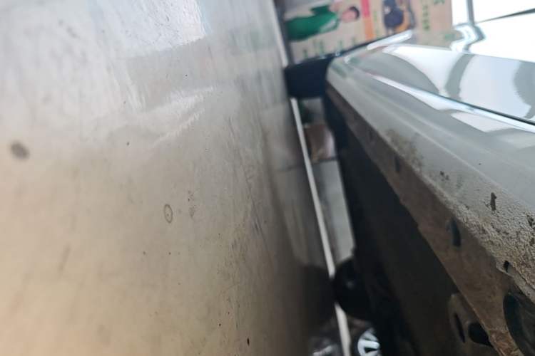Used Geely Auto Emgrand 2022 4th Generation 1.5L CVT Luxury Model Right Side Sill