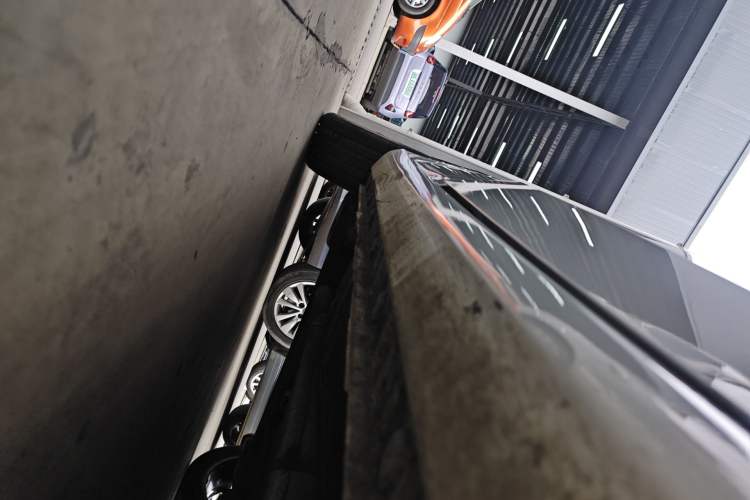 Used Geely Auto Emgrand 2022 4th Generation 1.5L CVT Luxury Model Right Side Sill