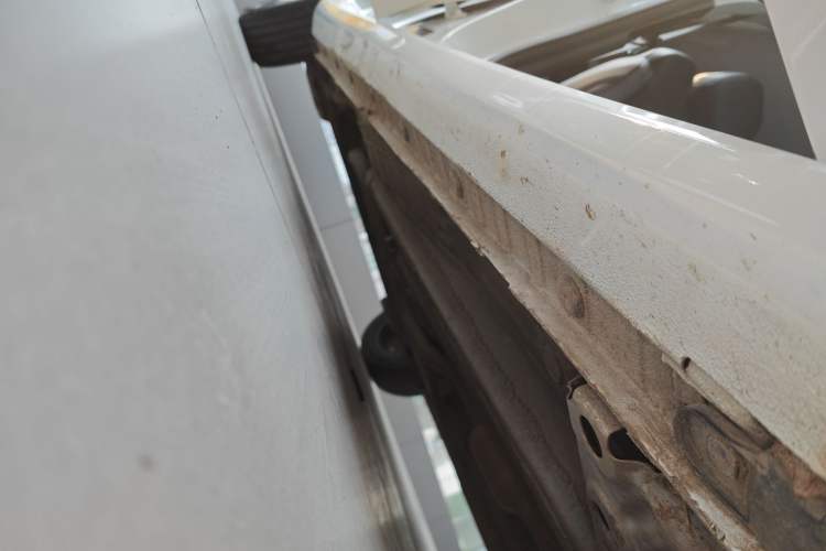 Used Geely Auto Emgrand 2022 4th Generation 1.5L CVT Asian Games Edition Right Side Sill