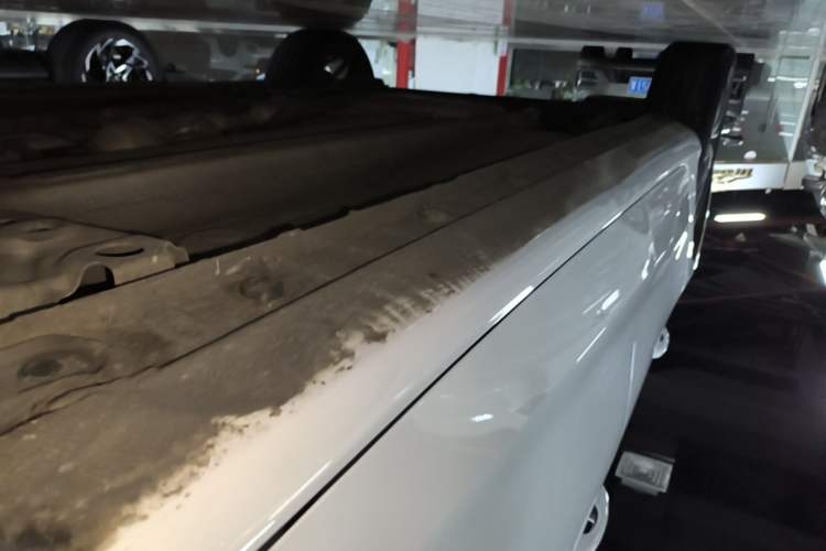 Used Geely Auto Emgrand 2022 4th Generation 1.5L CVT Flagship Model Right Side Sill