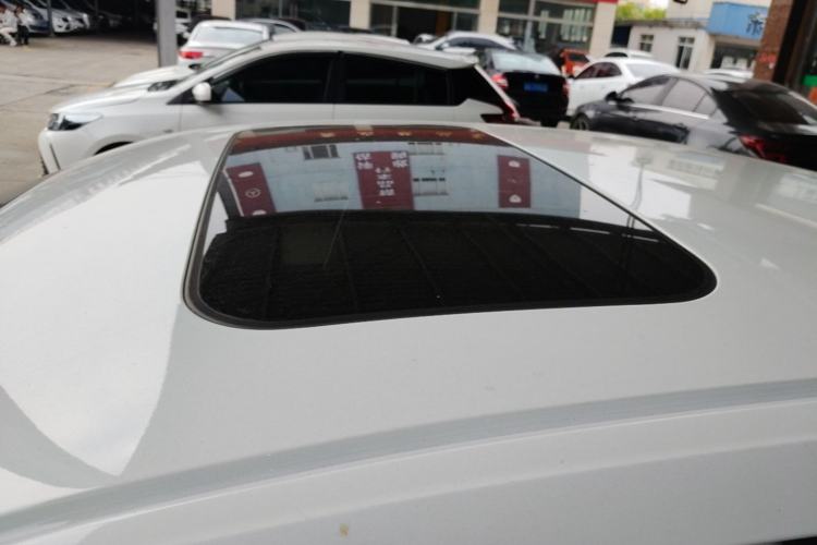 Used Geely Auto Emgrand 2022 4th Generation 1.5L CVT Luxury Model Roof